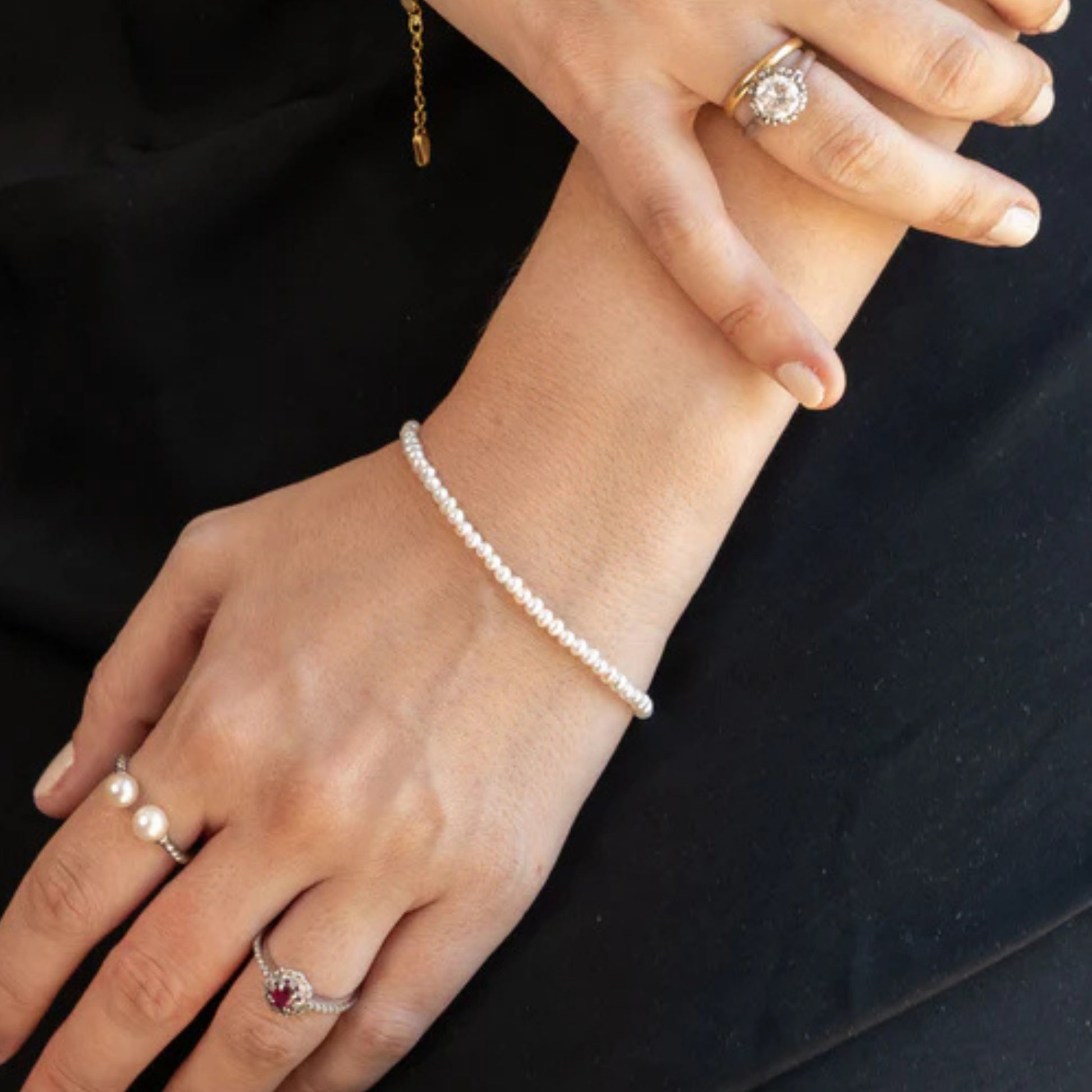 Dewdrop String Bracelet