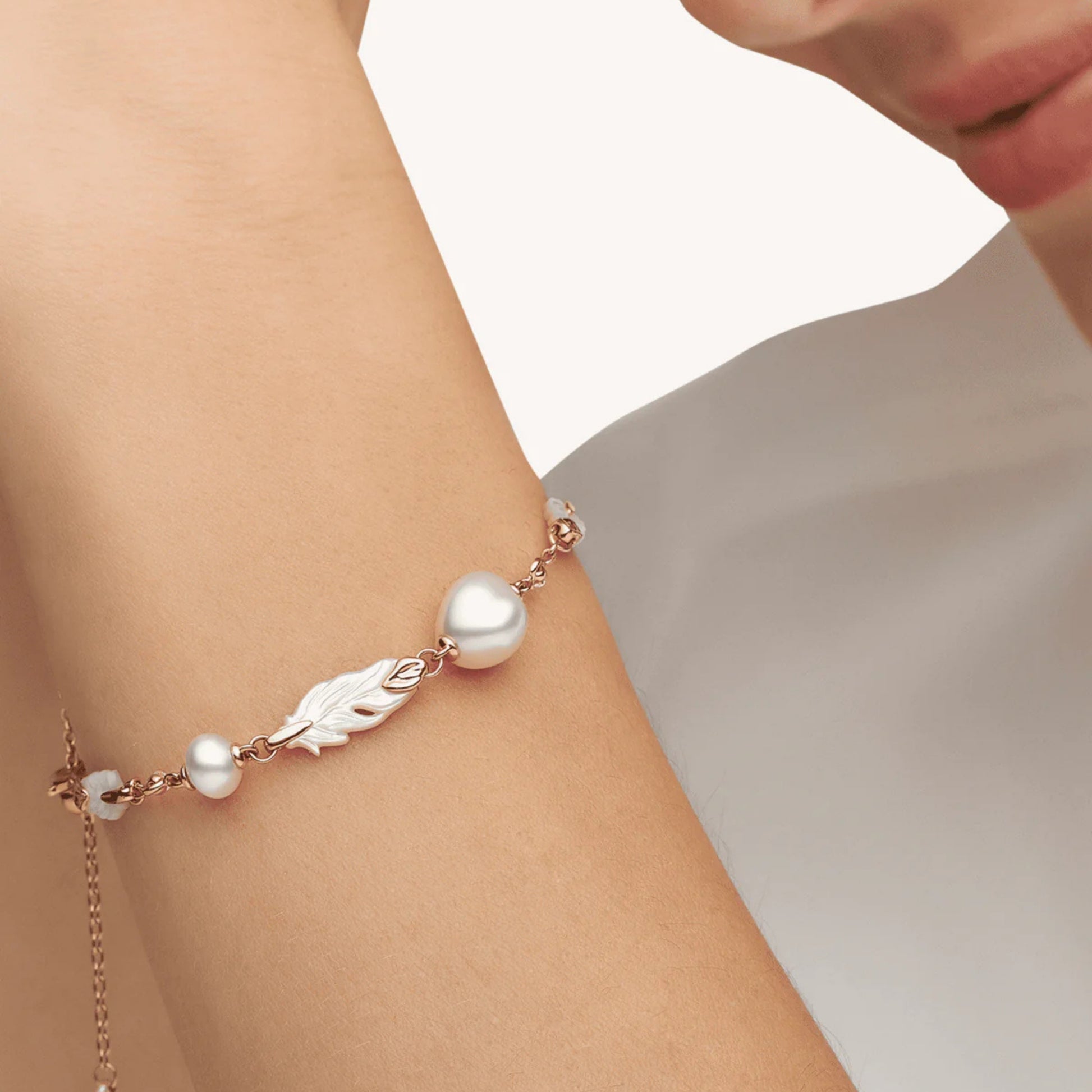 Mist & Moon Pearl Bracelet