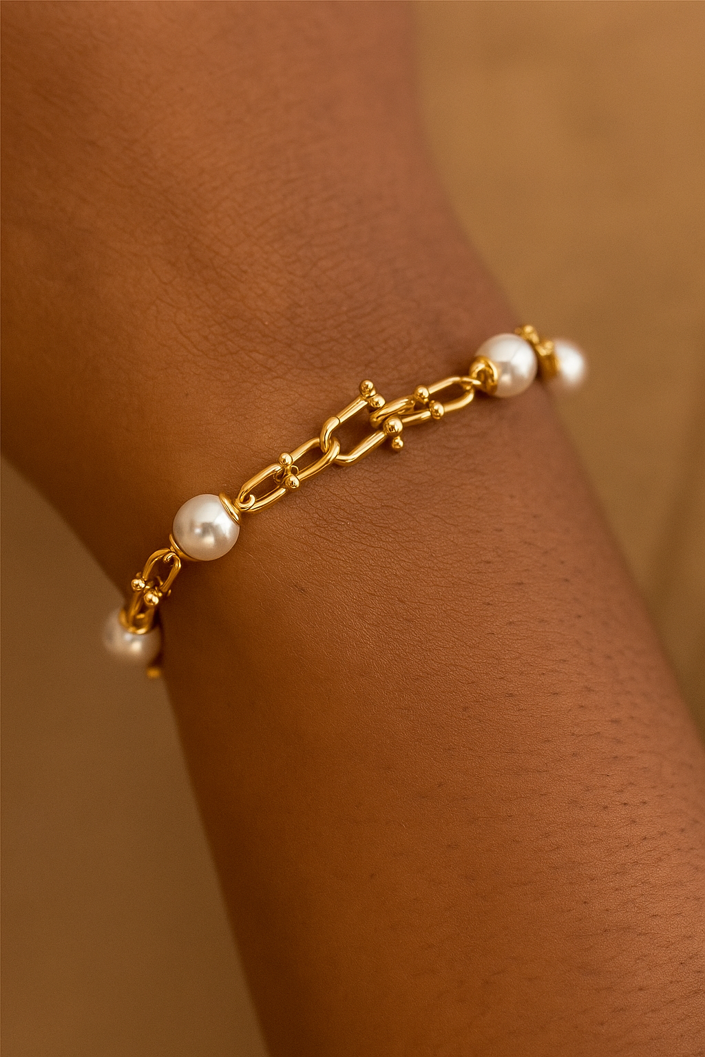 Hoop Chain Pearl Bracelet