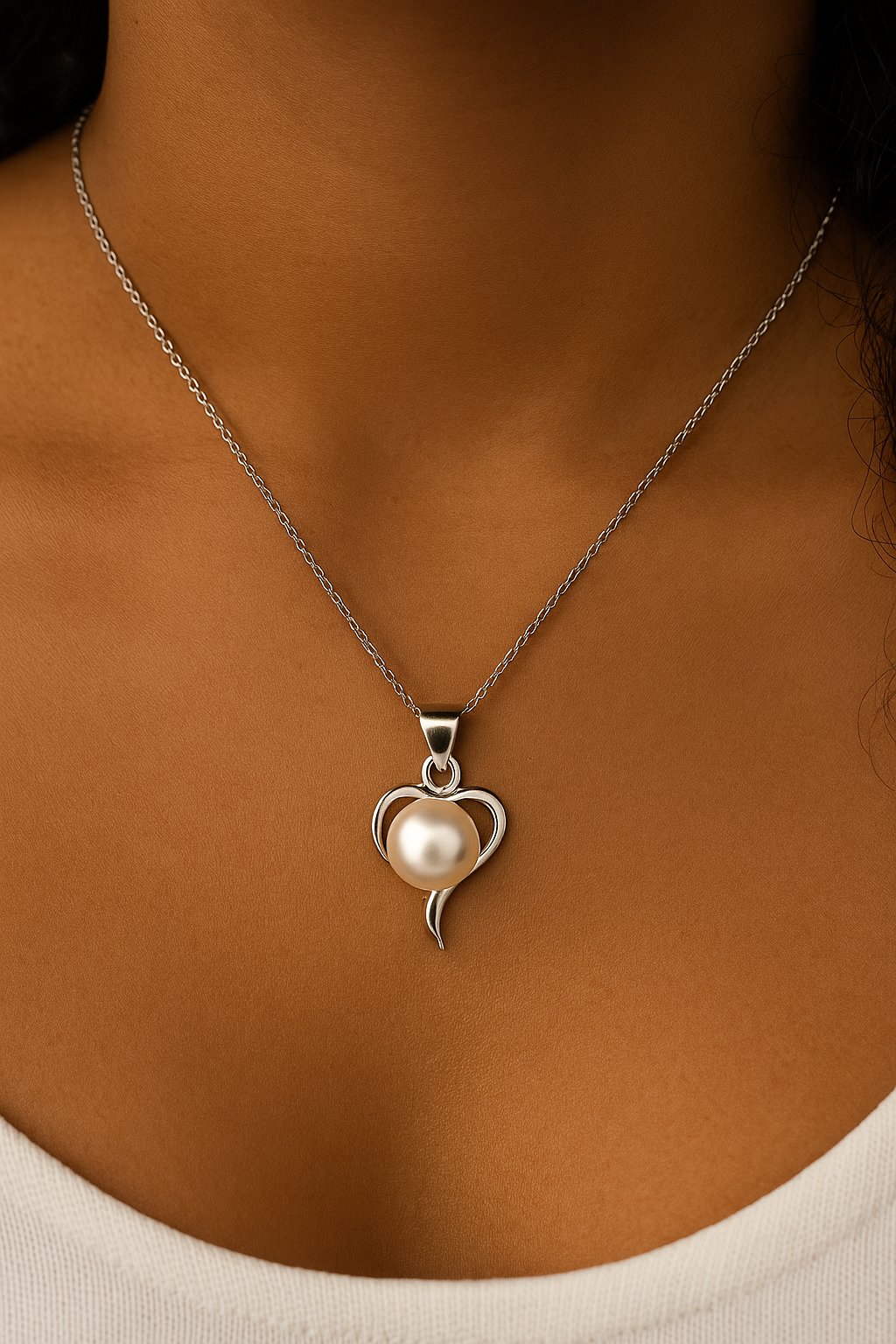 Silver Petal with a Pearl Heart Pendant